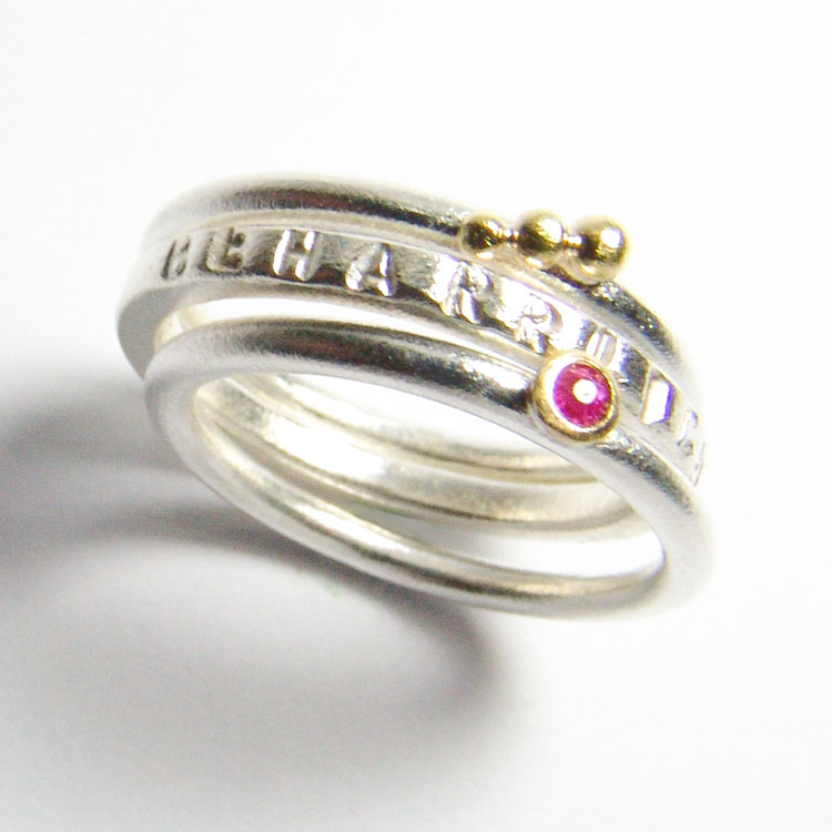 Silberring mit Rubin